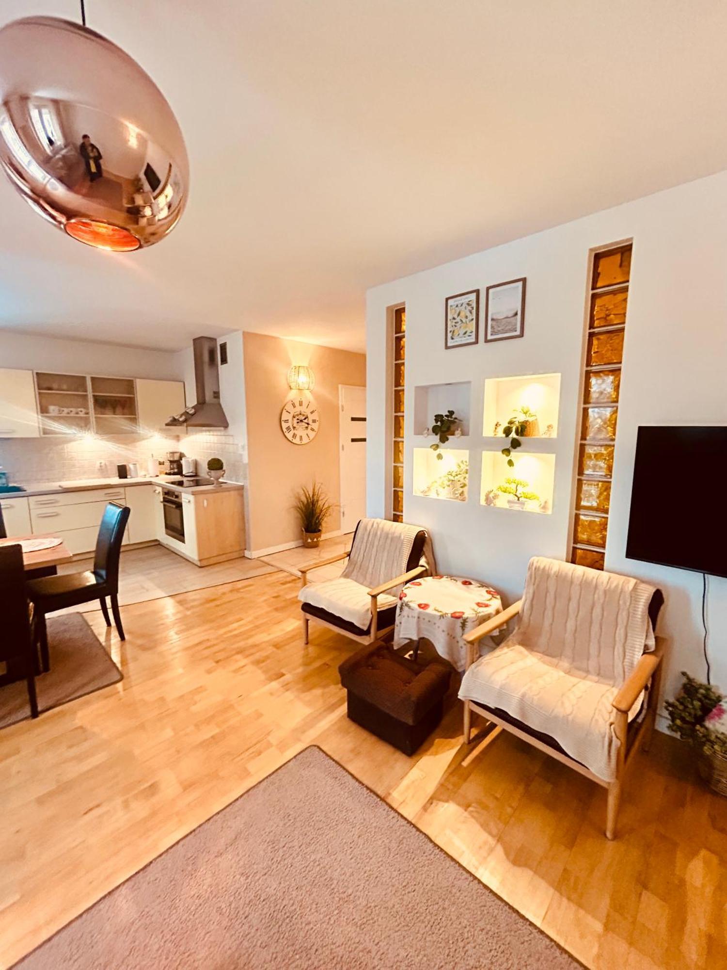 Przestronny Apartament — Zdjęcia 1